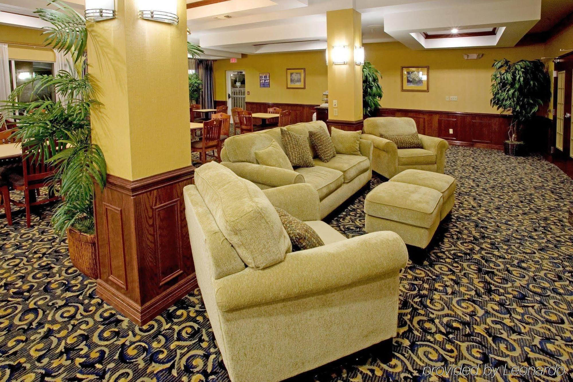 Holiday Inn Express Hotel And Suites Falfurrias Екстериор снимка